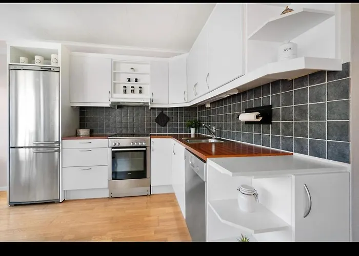 2br, 2 Parking Spots, Ev-charger And Office *