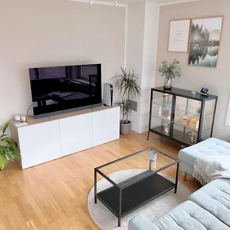 2br, 2 Parking Spots, Ev-charger And Office Апартаменты Тронхейм